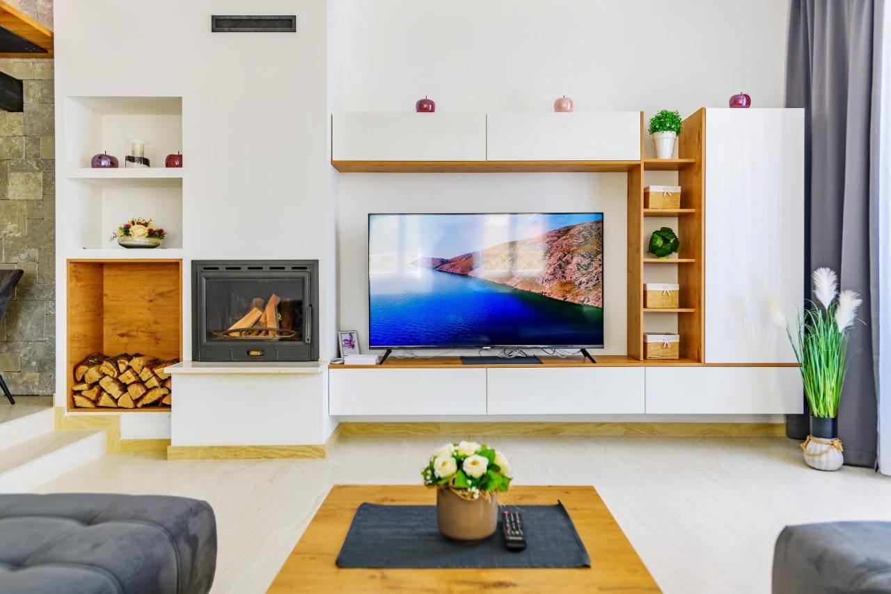 Luxury Stone Villa With Pool - Brisevo מראה חיצוני תמונה