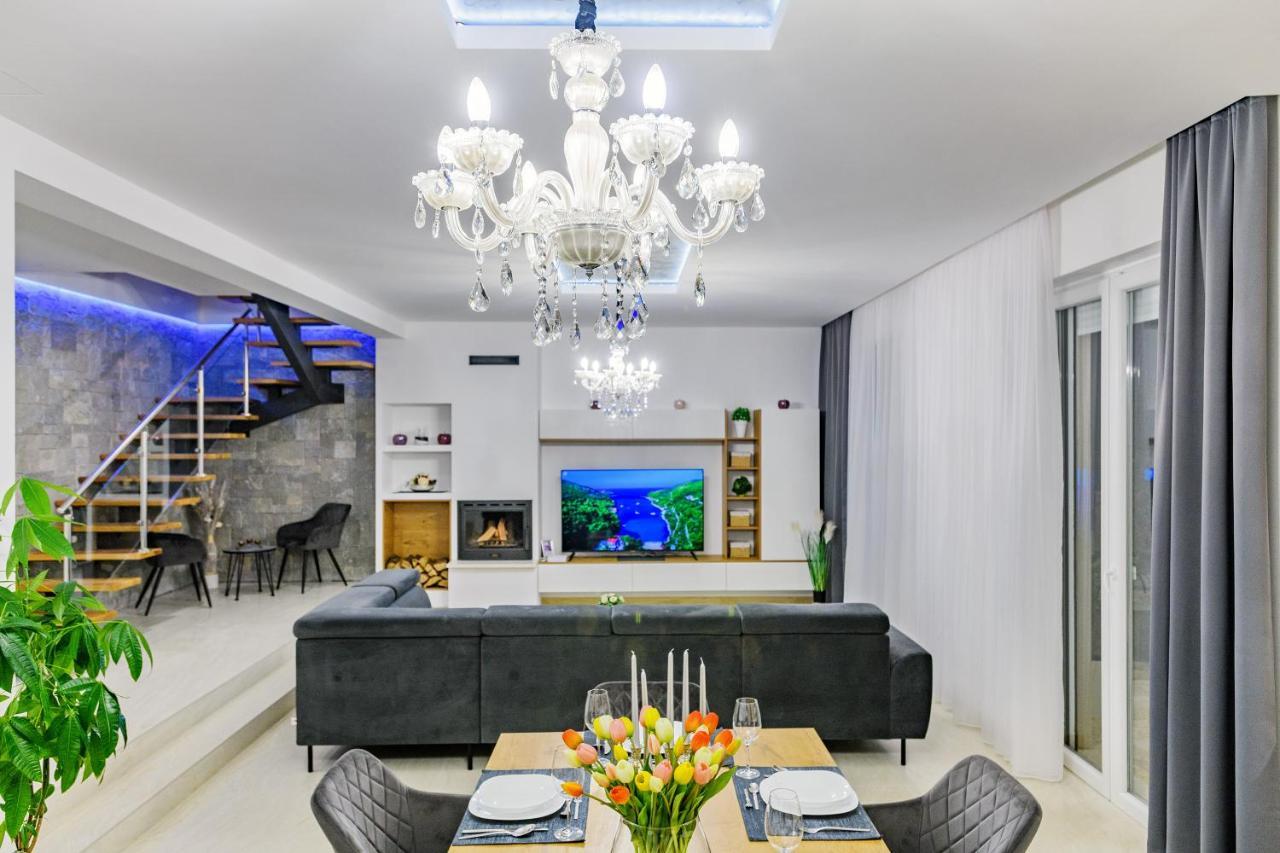 Luxury Stone Villa With Pool - Brisevo מראה חיצוני תמונה