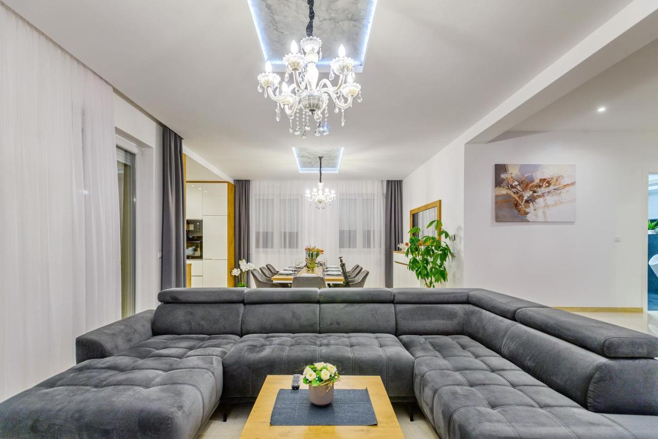 Luxury Stone Villa With Pool - Brisevo מראה חיצוני תמונה