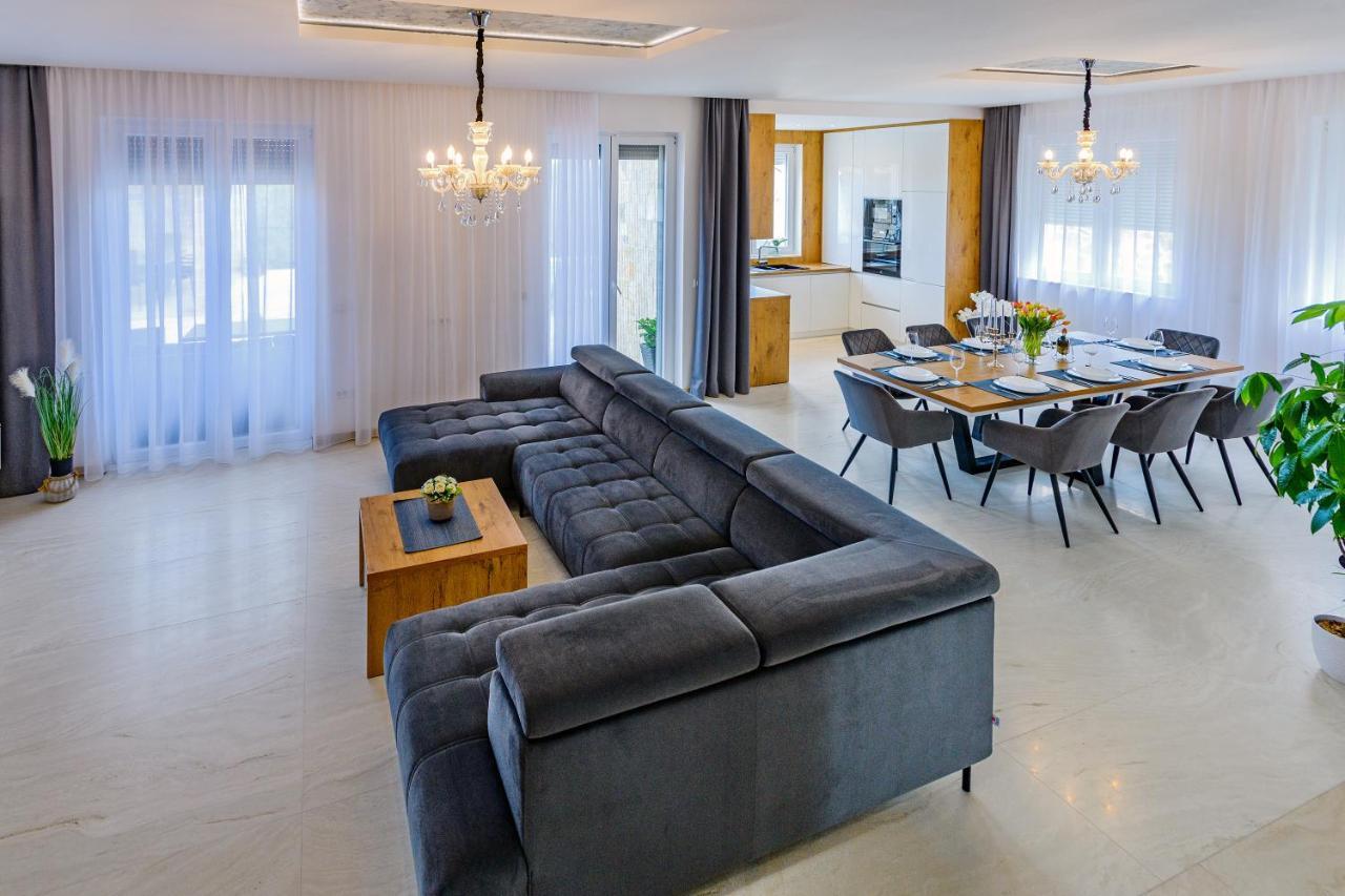 Luxury Stone Villa With Pool - Brisevo מראה חיצוני תמונה